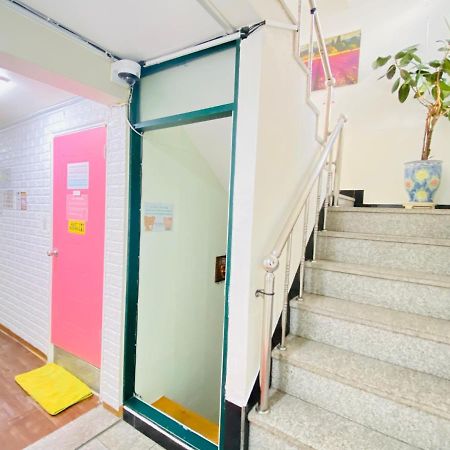 Aroha Guesthouse Seoul Station Exterior photo