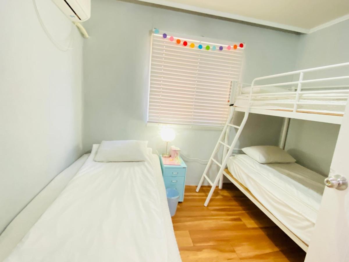 Aroha Guesthouse Seoul Station Exterior photo