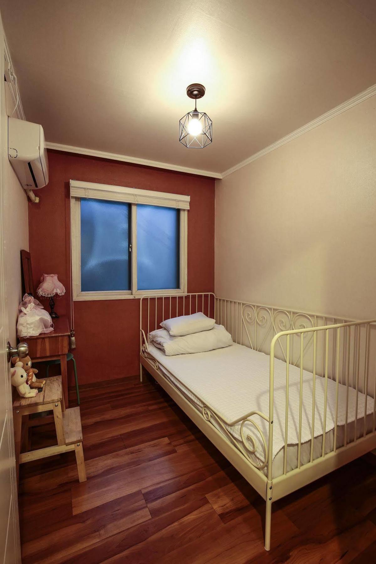 Aroha Guesthouse Seoul Station Exterior photo